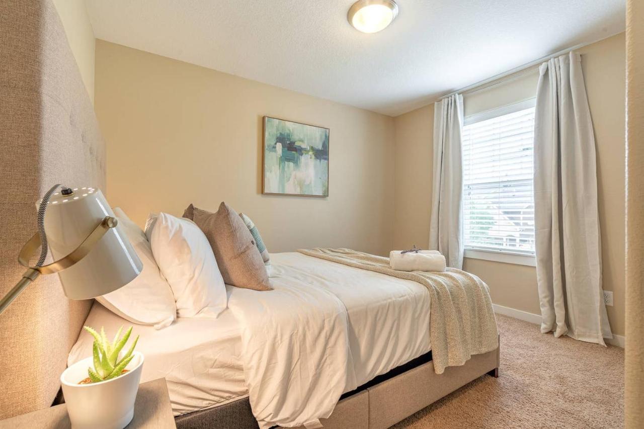 Modern Home, Four Bedrooms, King Beds Tigard Εξωτερικό φωτογραφία