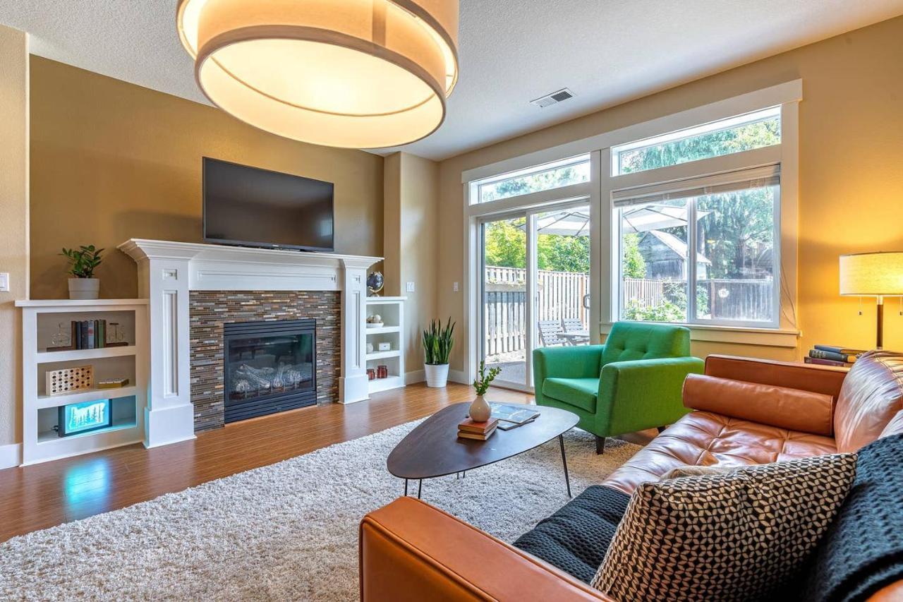 Modern Home, Four Bedrooms, King Beds Tigard Εξωτερικό φωτογραφία